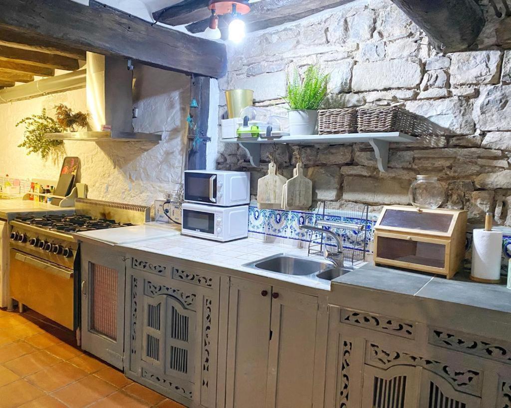 Casa Pardal Coliving & Coworking Sant Pere Sallavinera Exterior foto